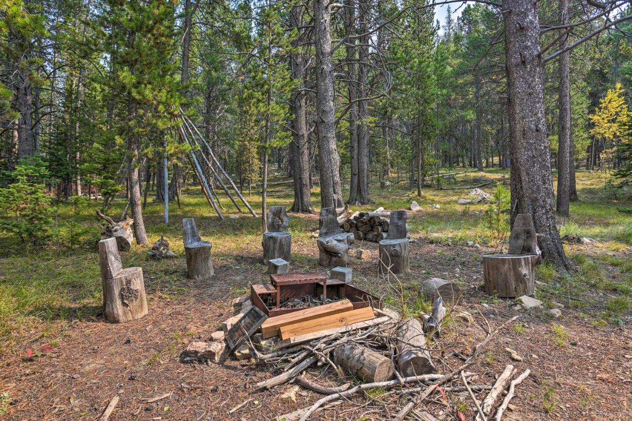Secluded Casper Mtn Cabin Fire Pit, 12 Mi To Town Crimson Dawn Dış mekan fotoğraf